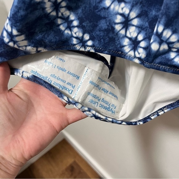 NWOT Victoria Secret Flounce Ruffle Deep Plunge Cheeky Tie Dye One Piece Suit M - Picture 8 of 14